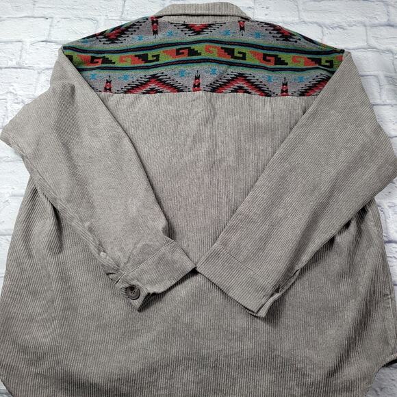 Davi & Dani Gray Wide Wale Corduroy with Southwestern Yoke Shacket size 1XL - Picture 11 of 16